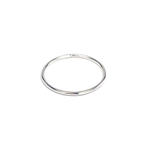 1.2mm- Sterling silver Smooth ring band, sterling silver dainty everyday ring. - Picture 4 of 8